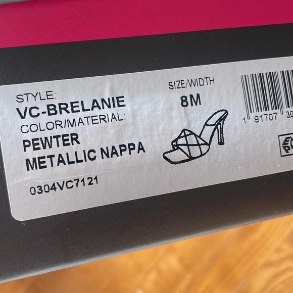 Vince Camuto Heels in SILVER!🖤 - Picture 11 of 11